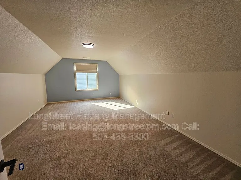 5719 N Yale St — Photo 16