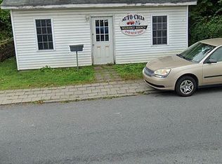 Nichols St, Pottsville, PA 17901