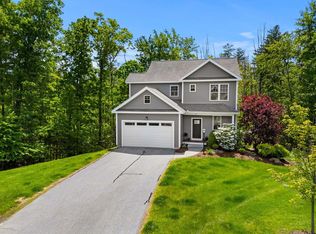 66 Redwood Way, Manchester, NH 03102