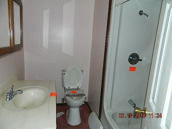 5th image of 1101 4th St E