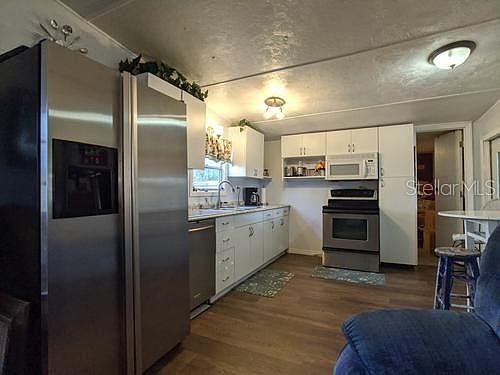 4th image of 6636 Saltwater Blvd