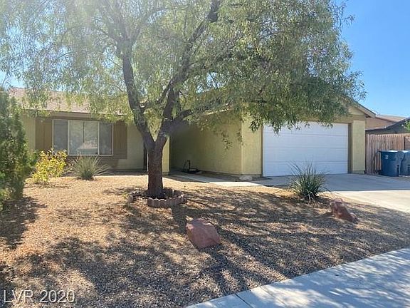 3rd image of 7271 Mountain Moss Dr