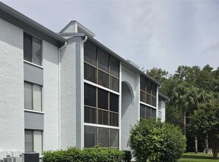 1308 Pine Ridge Cir E APT G3, Tarpon Springs, FL 34688