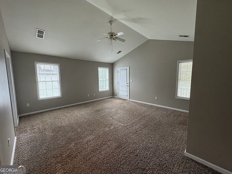223 Milford Dr — Photo 25