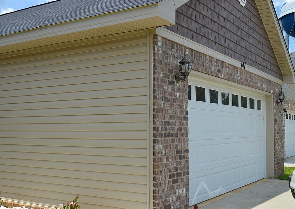 2nd image of 141 Cody Dr