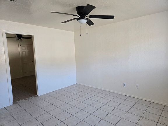 3rd image of 10840 N 15th Ave Unit A