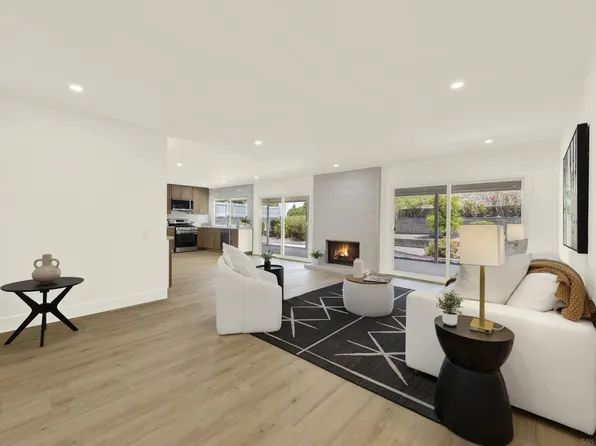 12621 Opimo Dr, San Diego, CA 92128
