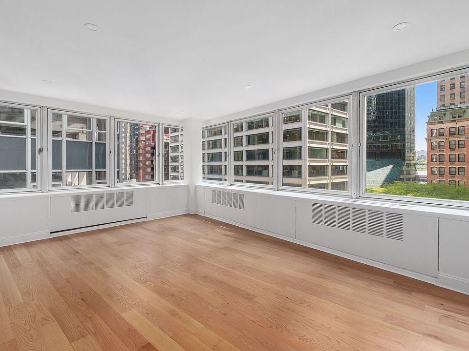 1st image of 130 Water St APT 4L