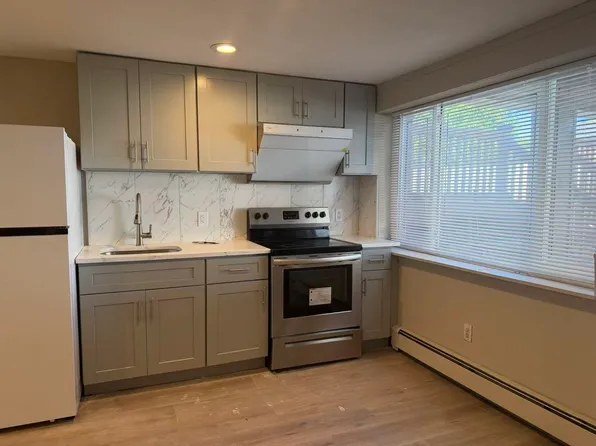 (undisclosed Address), Plainview, NY 11803