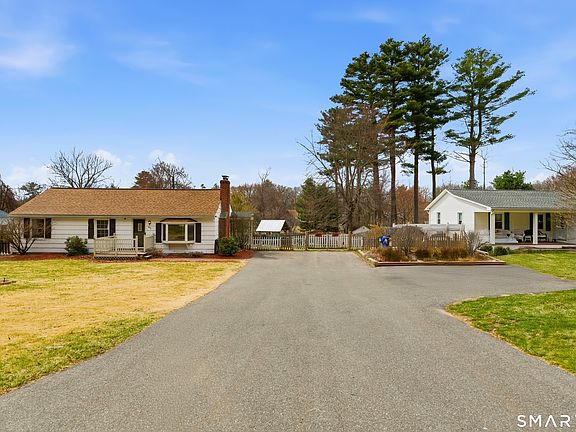 4th image of 631 Taylor Road