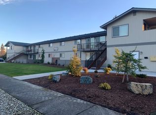 1310 E Section St APT 1, Mount Vernon, WA 98274