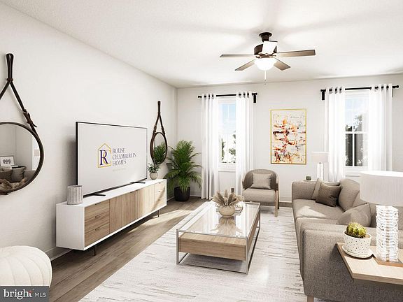 2nd image of 506 Park Rd