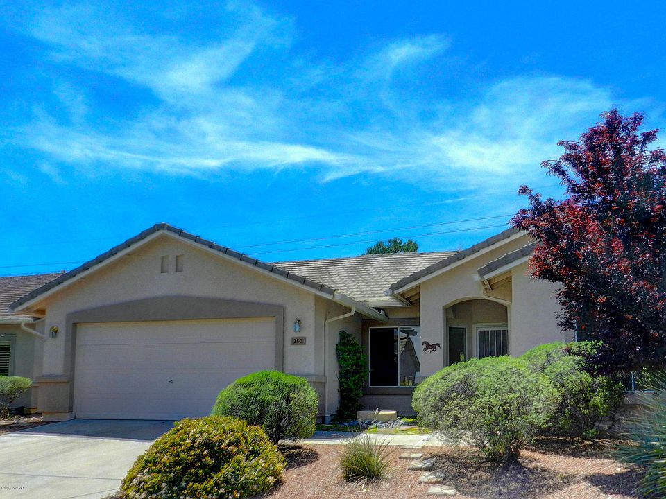 1st image of 250 S Wild Horse Way