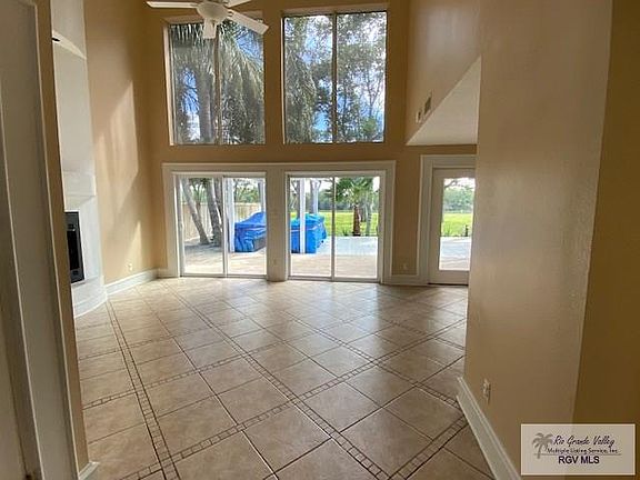 3rd image of 673 Resaca Shores Blvd