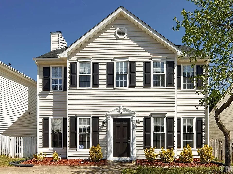 3615 Sana Ct