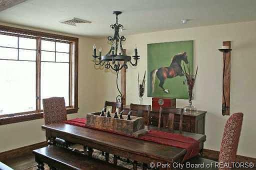 5th image of 8902 Empire Dr #304