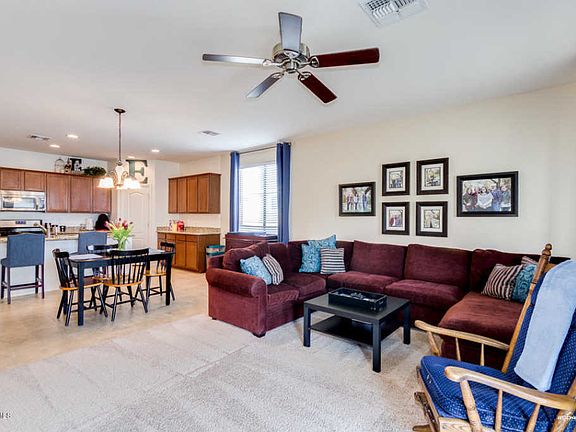 5th image of 21022 E Pecan Ln