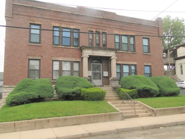 311 Oneida St, Joliet, IL 60435