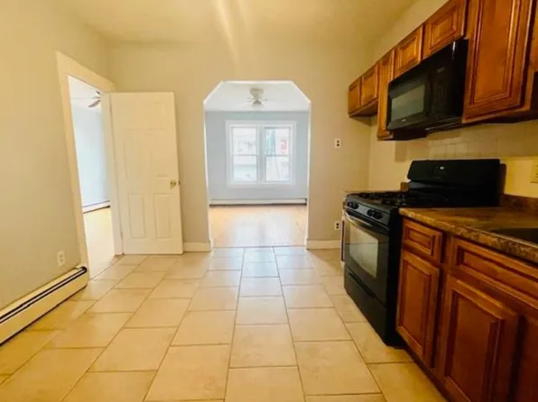 260 Prospect Avenue image 1 of 10