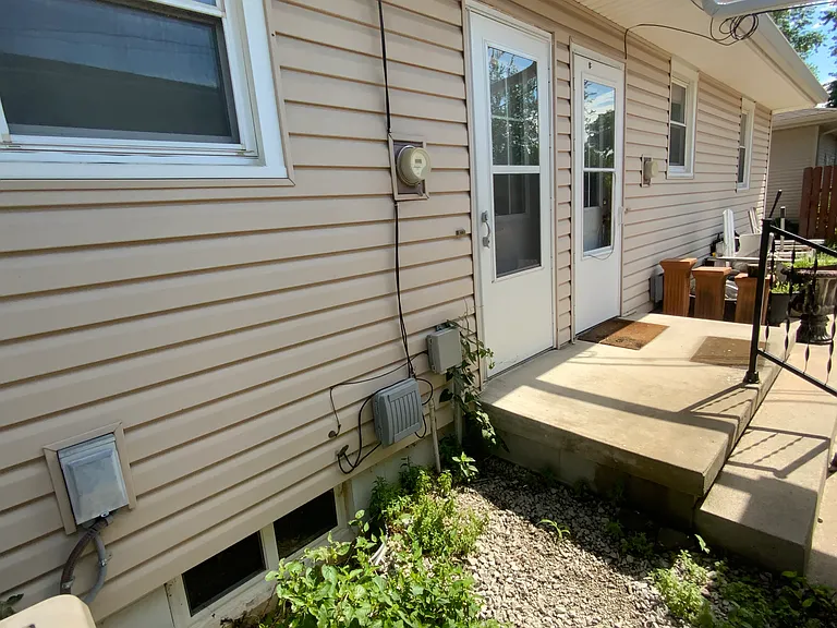 2035 E 20th St #2035 — Photo 11