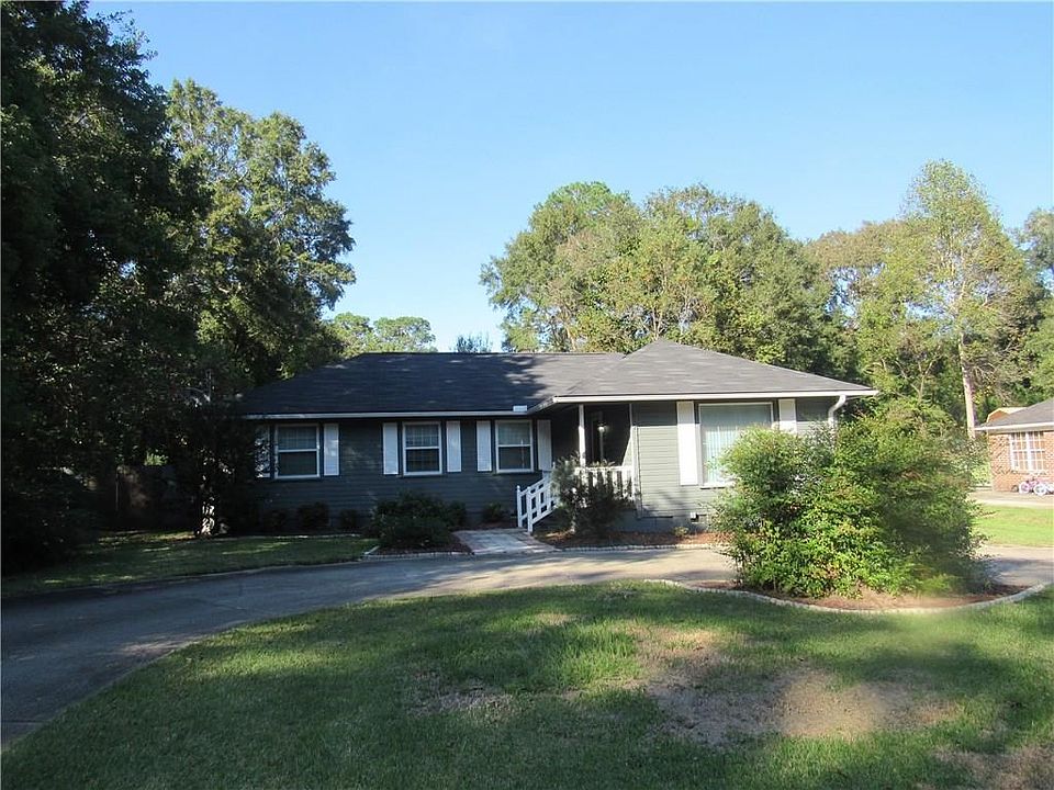 2nd image of 212 Valley Rd