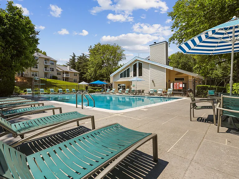 Stonecreek Club Apartments — Photo 28