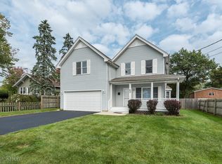 409 S Finley Rd, Lombard, IL 60148