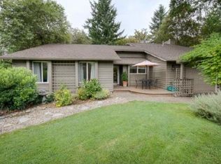 1645 Cloverleaf Rd, Lake Oswego, OR 97034