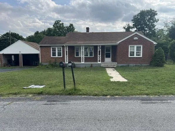 56 N Church St, Craigsville, VA 24430