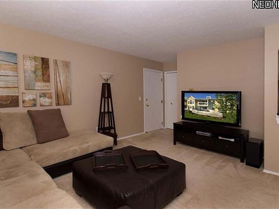 3rd image of 2840 N Bay Dr APT P2