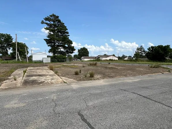 316 Magnolia St, West Memphis, AR 72301