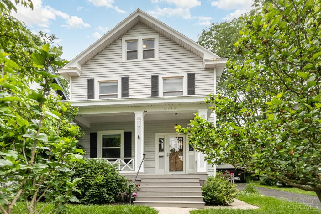 Real estate listing image