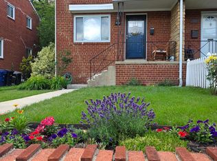 48 W Taylor Run Pkwy, Alexandria, VA 22314