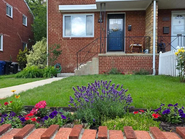 48 W Taylor Run Pkwy, Alexandria, VA 22314