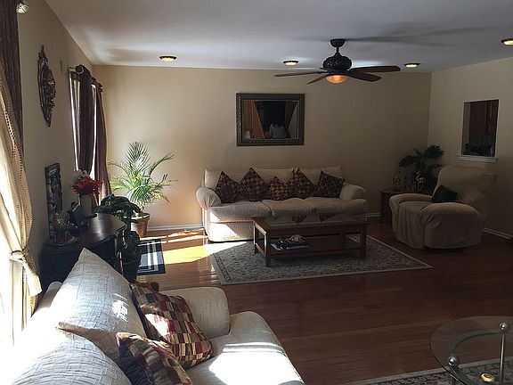 Living Room-Staged2