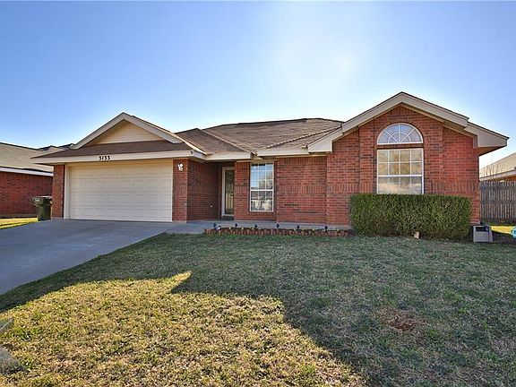 2nd image of 3133 Birch Dr