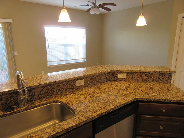 2407 Astrid Ln — Photo 5