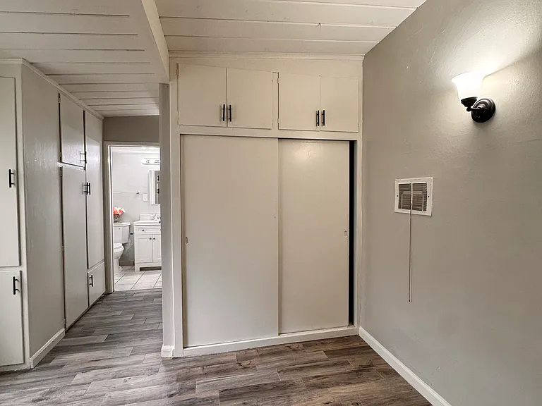 1214 Boynton St #15 — Photo 21