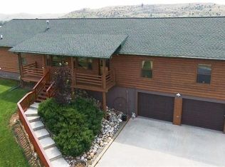 49 Cottonwood Way, Absarokee, MT 59001