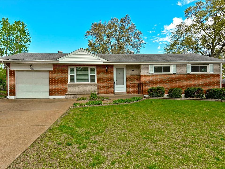 1st image of 9839 Lakeford Ln