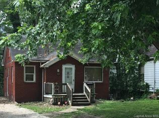 1028 W Calhoun Ave, Springfield, IL 62702