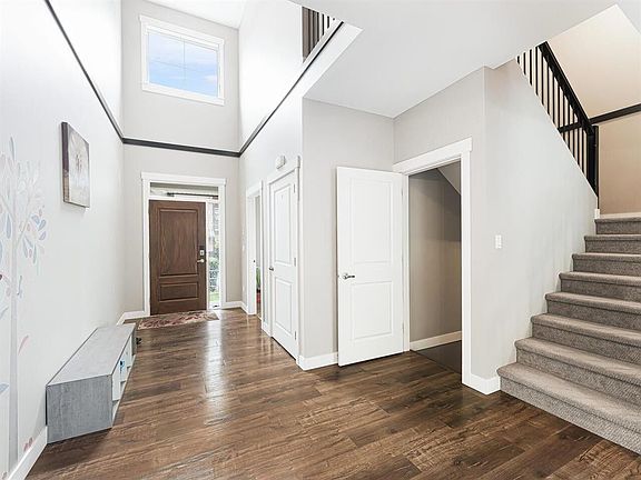 4th image of 45995 Stevenson Rd #3