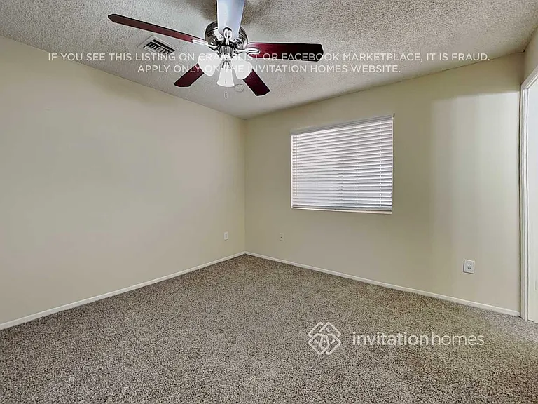 7115 W North Ln — Photo 10