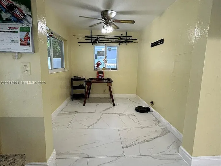 5157 NE 5th Ave — Photo 6