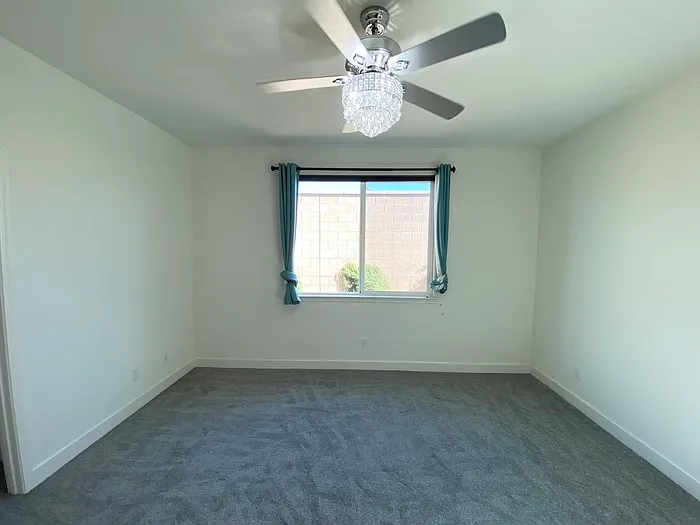 1419 Cheetah St — Photo 2