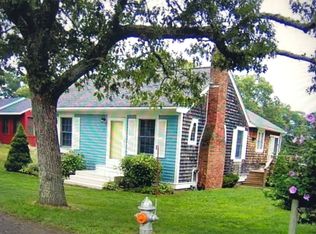 1 Central Ave, Carver, MA 02571