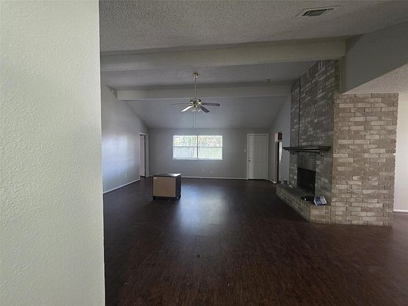 4th image of 23322 Dew Wood Ln