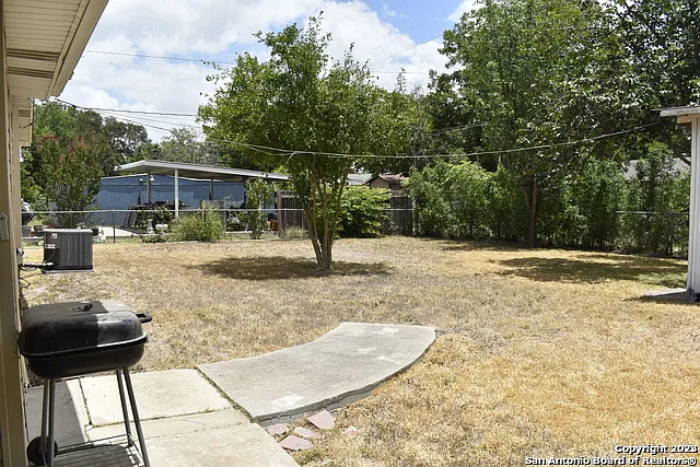 5026 Benham Dr — Photo 9