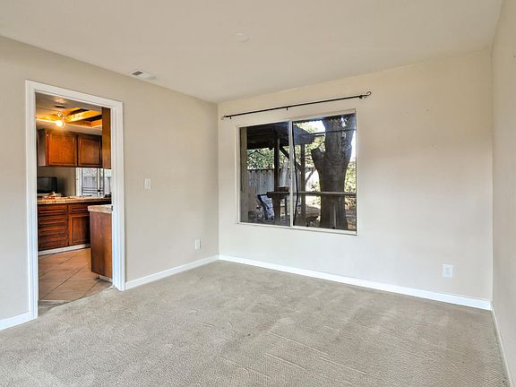 4th image of 459 Latona Ct