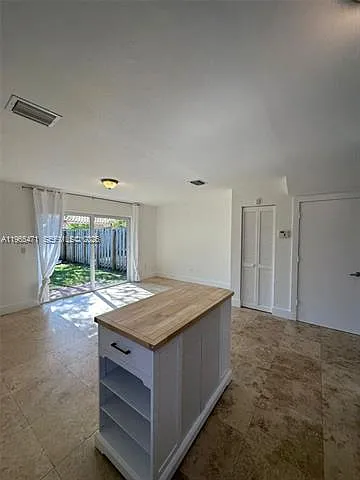 2772 SW 31st Ct #2772 — Photo 9